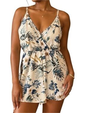 New SHEIN Women’s Neutral Floral Beige Romper Size Medium NWT